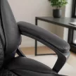 Forgószék fekete színben, műbőr kárpittal. PHONIX